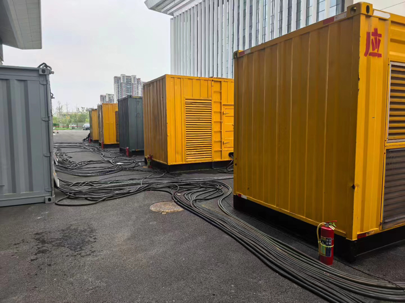 新干不同季节柴油发电机组保养有哪些注意事项？